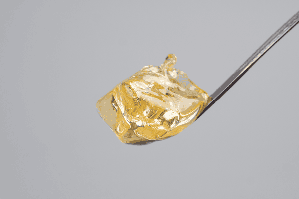 Image of rosin on a dabber